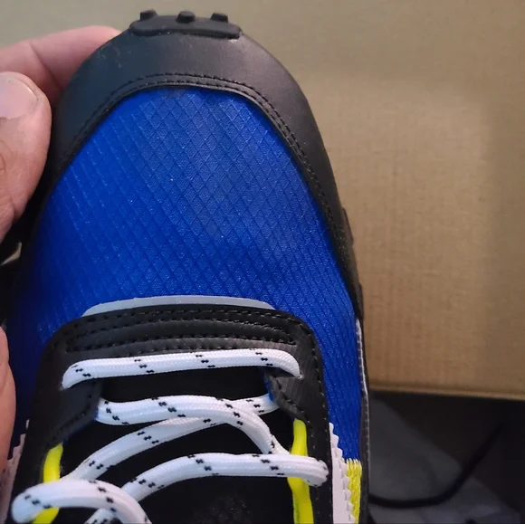 Men's Reebok - Picture 3 of 5